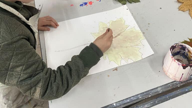 Hold 1: Billedkunst, leg og form