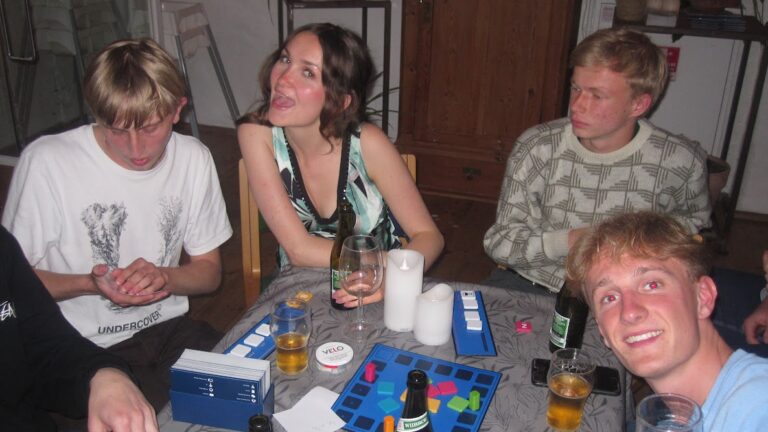 Spil & Spis / LoL-kammeret