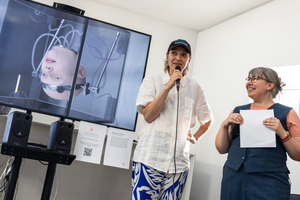 Kunst og teknologi 14 J1A8423 AI KUTO photo Thinkalike 1