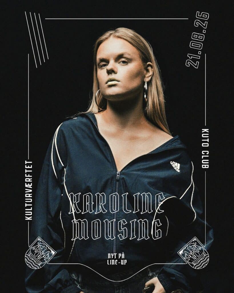 insta KAROLINE MOUSING 3