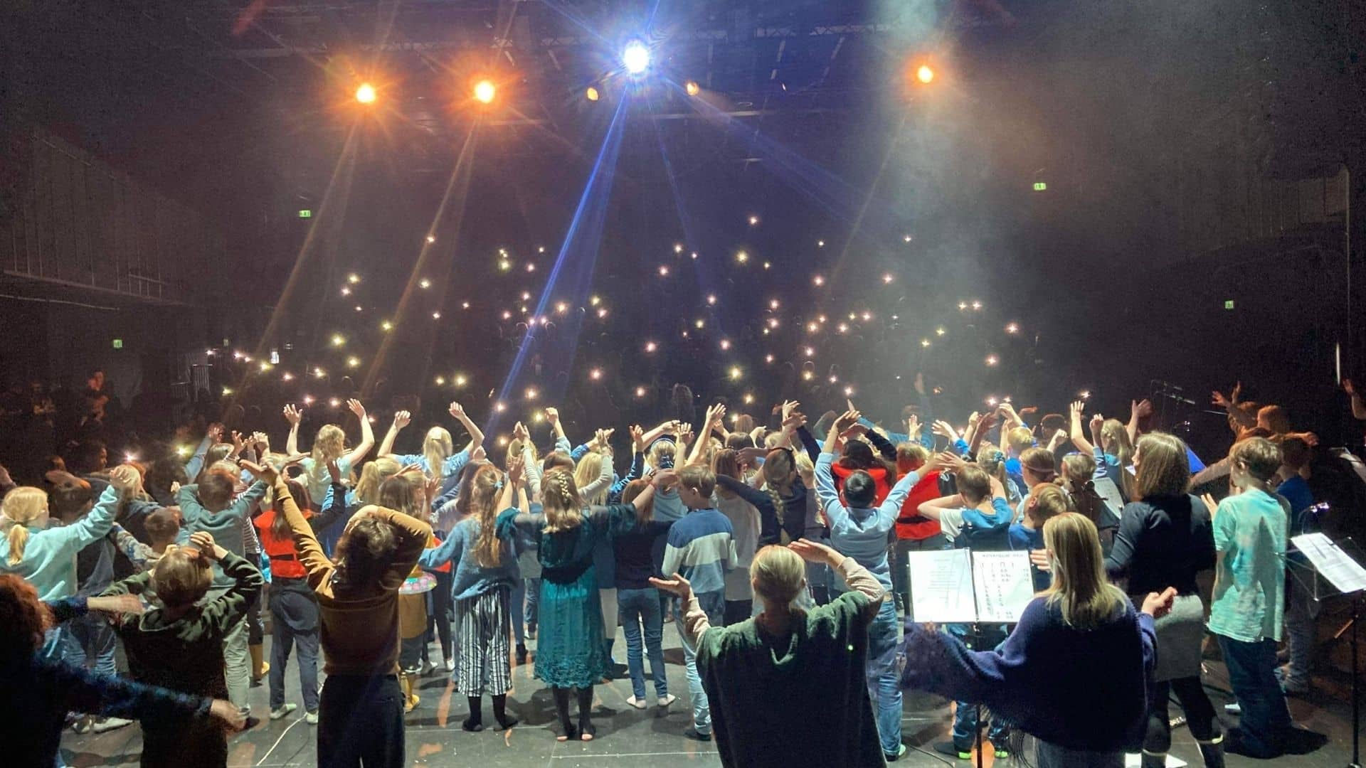 MikroMakro Koncert 2026