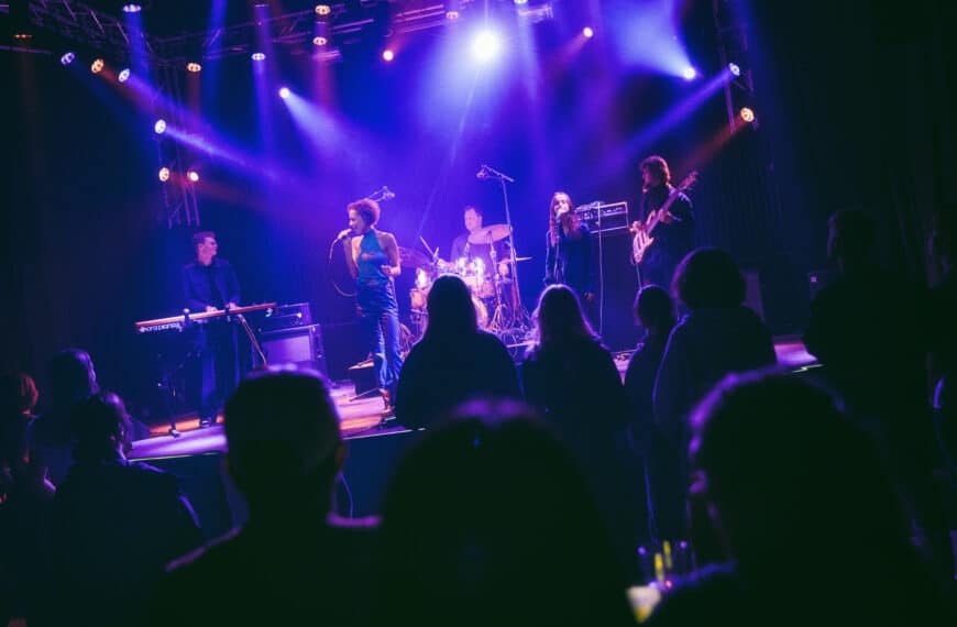 Nordsjælland spirer af musikalsk talent – kom tæt på de navne, alle taler om i morgen