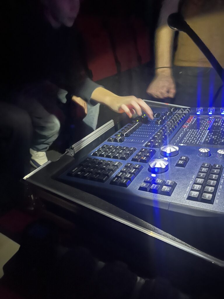 Kalenderen 224 8. klasse på besøg: Hvad kan man arbejde med på Kulturværftet?